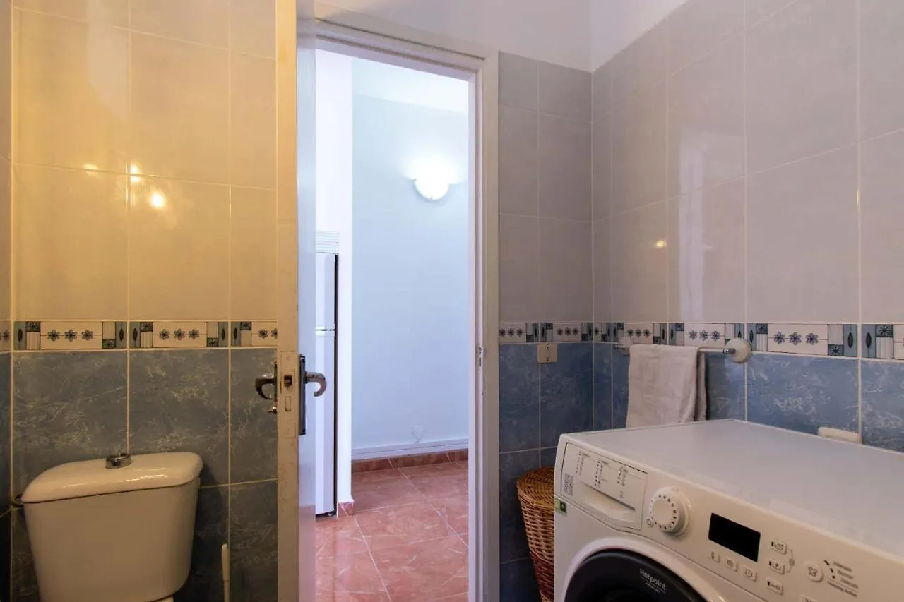 شقة لوس كريستيانوس  في Virginia 1 Bed إسبانيا