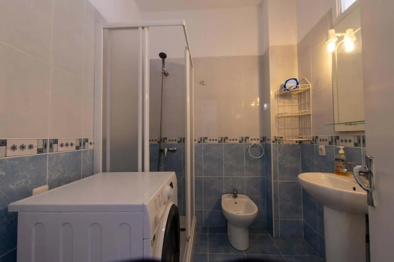 Virginia 1 Bed Apartment Los Cristianos  Los Cristianos (Tenerife)