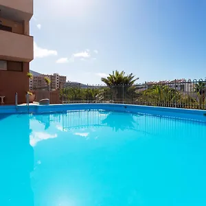 Aticos Cristianos Appartement